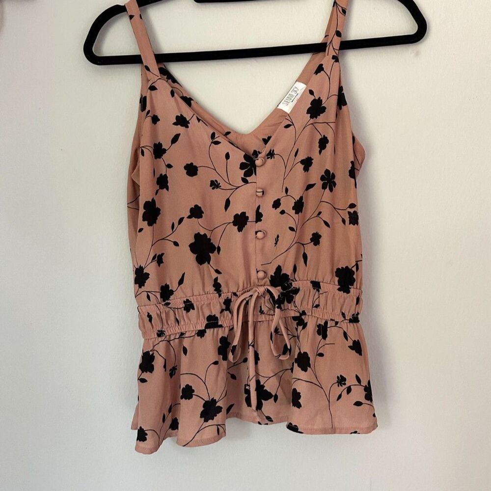 Sienna Sky Women's Medium Mauve Black Floral Peplum Tank Top V Neck Blouse